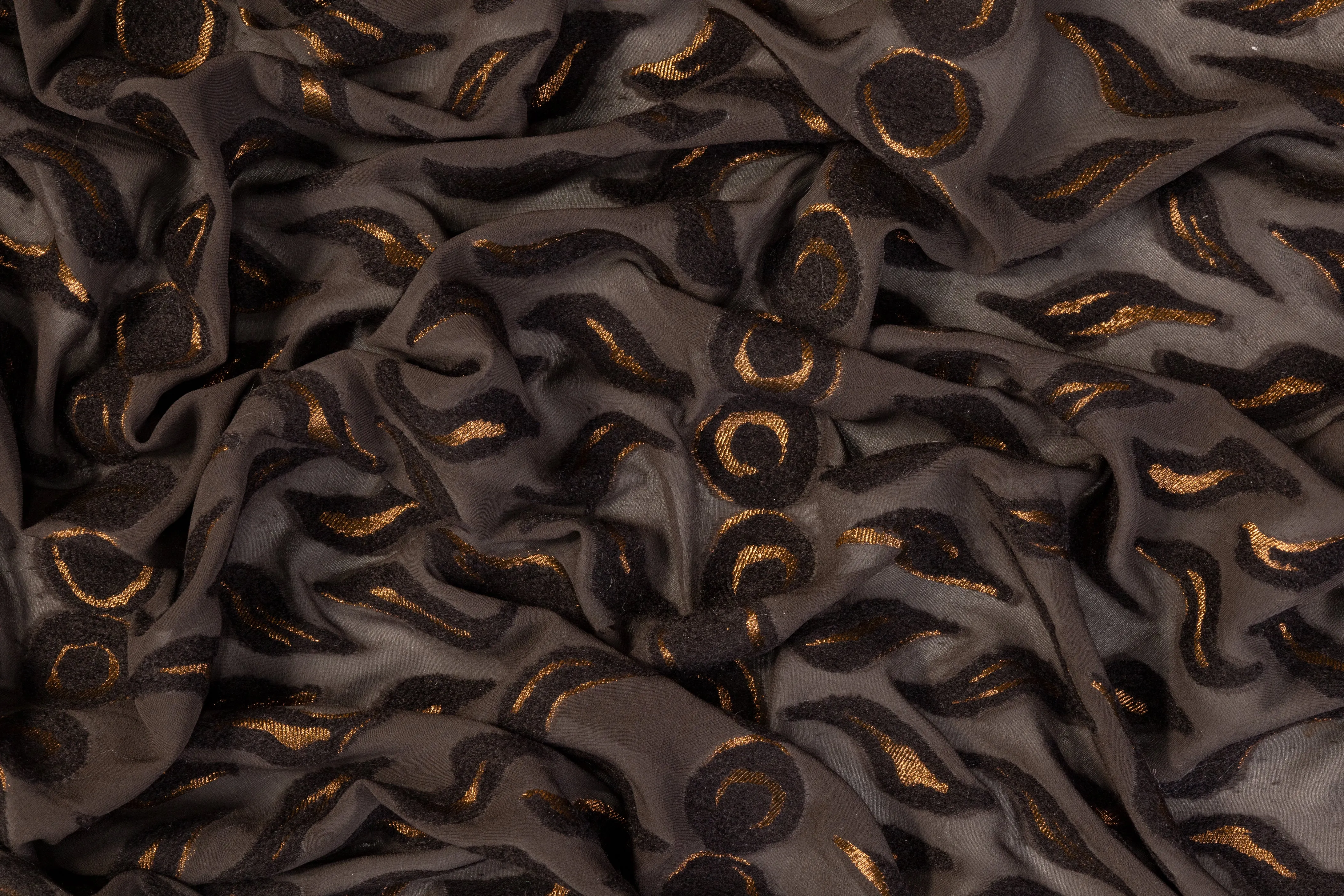 Abstract Italian Metallic Silk Wool Metallic Fil Coupé - Black / Gold