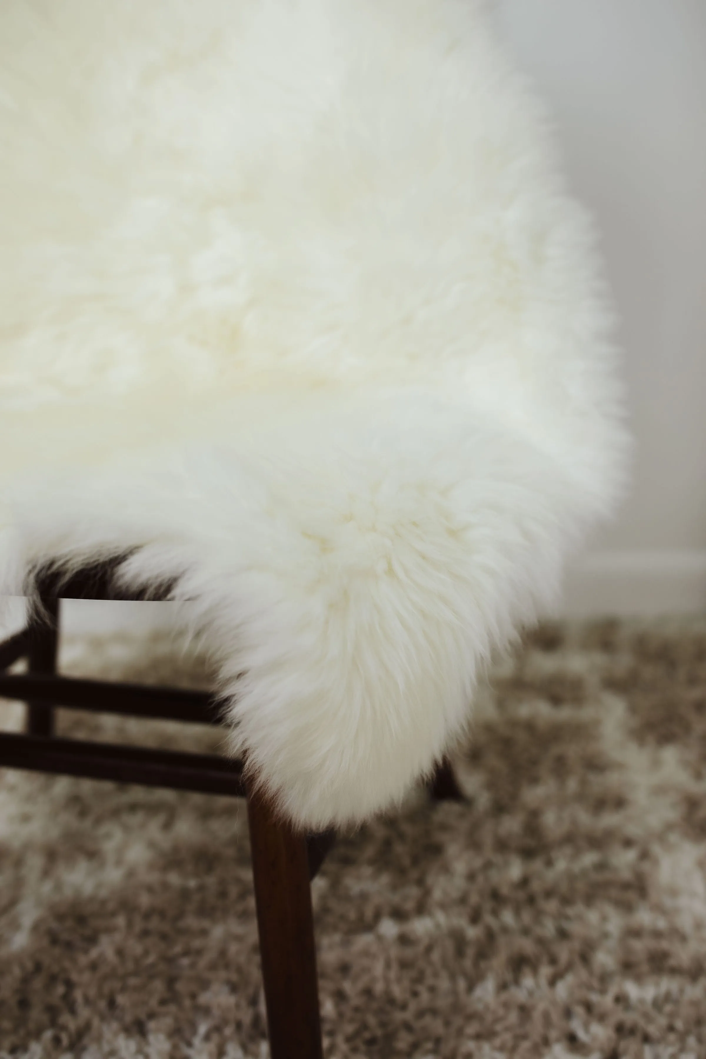 Aura Throw Sheepskin