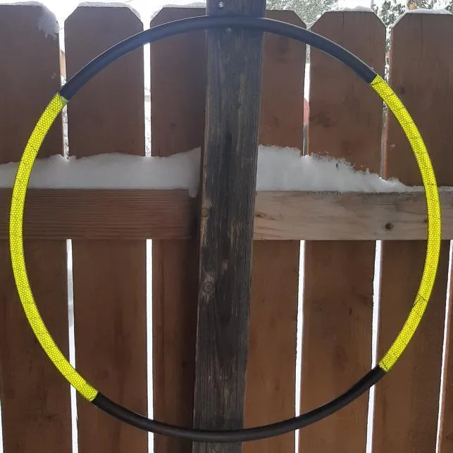 Black & Yellow Reflective Sectional Hoop