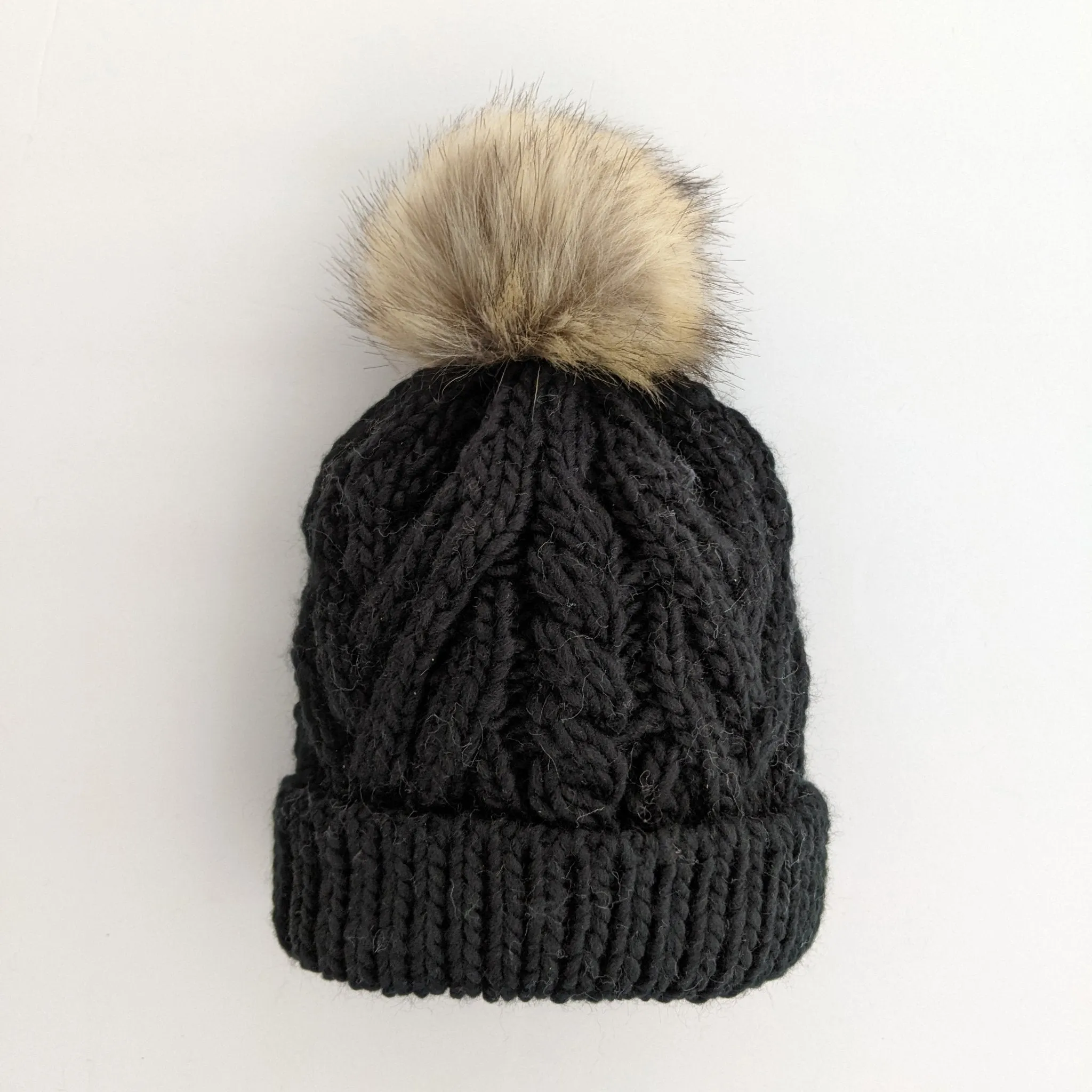 Black Pop Pom Pom Beanie Hat