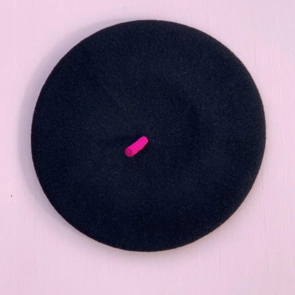 Bonnie Wool Beret in Black and Pink