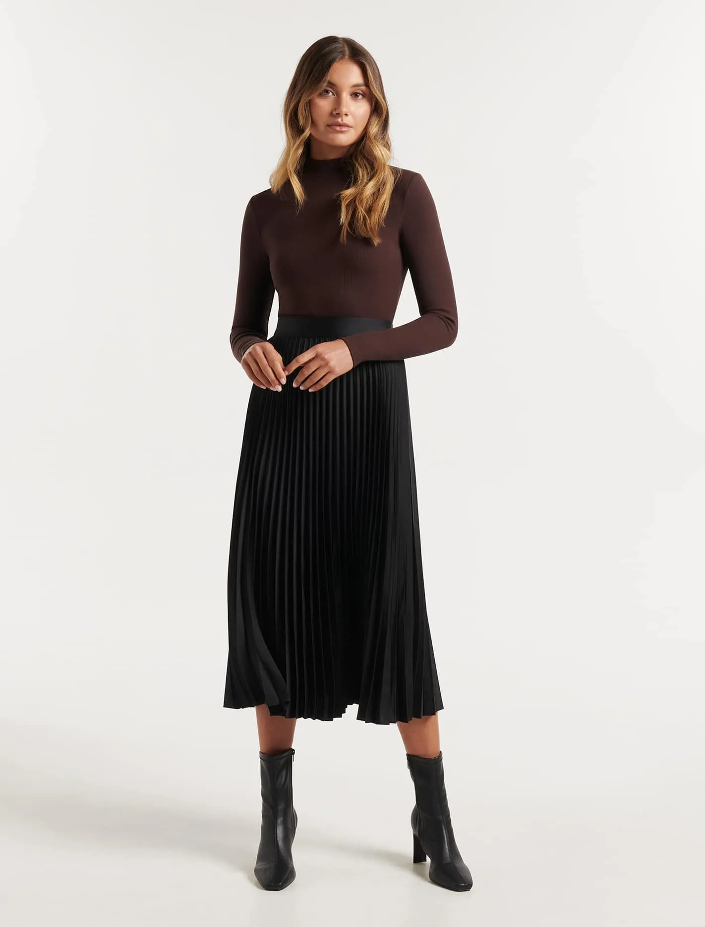 Ester Satin Pleated Skirt