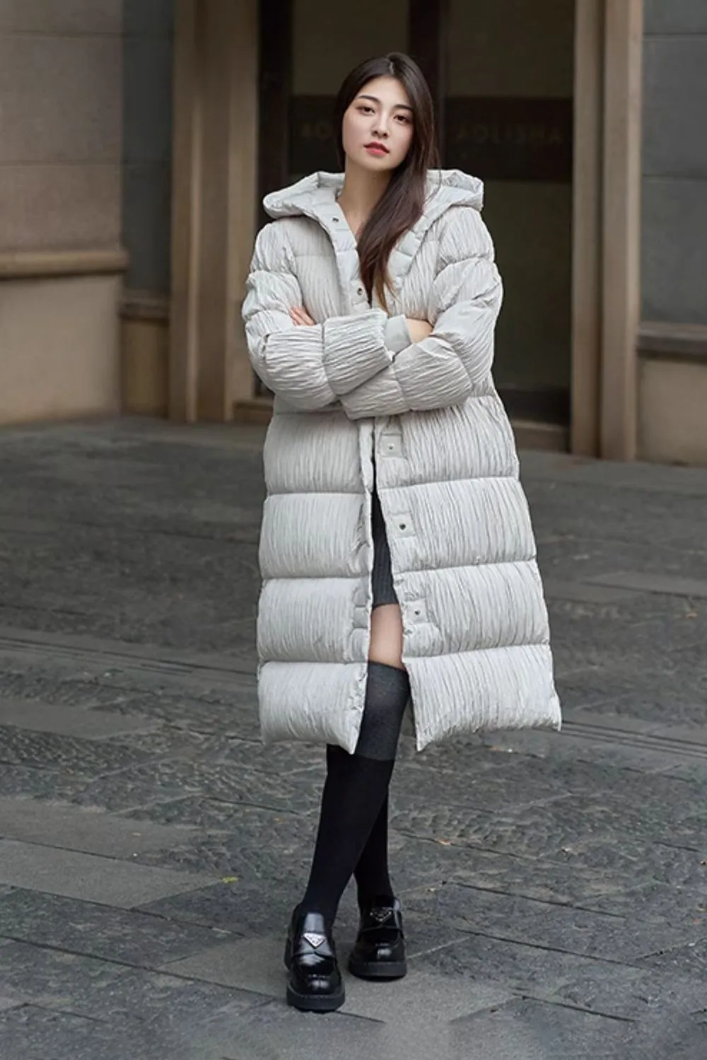 Hooded Pleated Long Down Puffer Coat