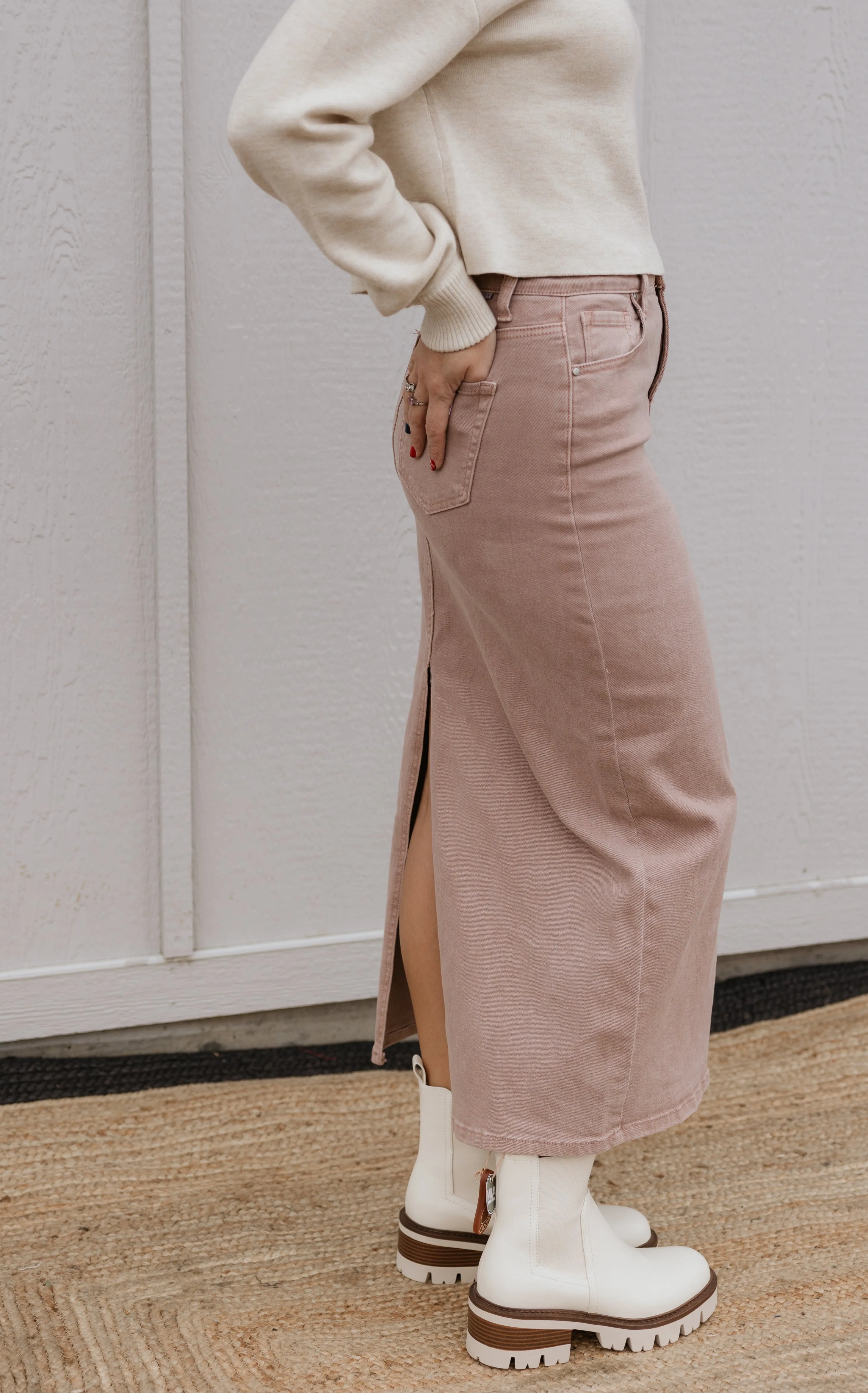 KALANI MAUVE HIGH RISE BACK SLIT MAXI SKIRT