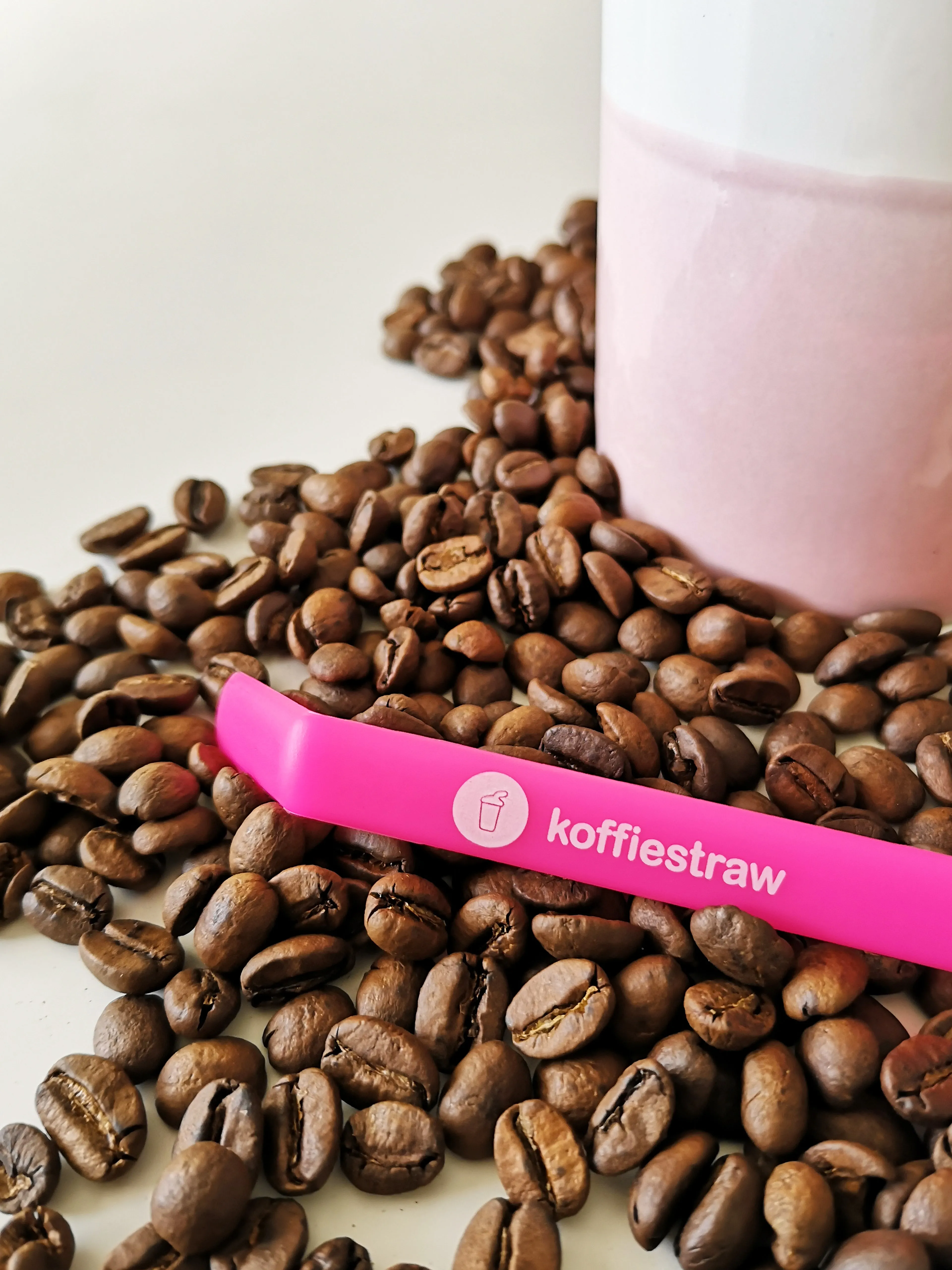 KoffieStraw - Reusable Silicone Straw