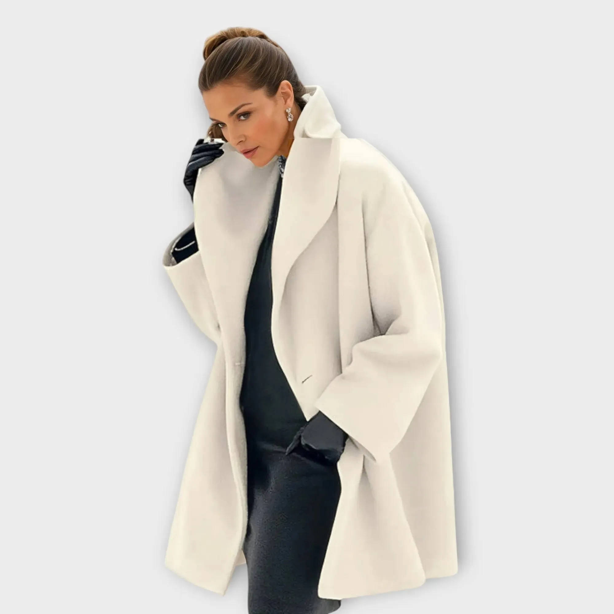 Luxury Insulated Wool Coat with Windproof and Waterproof Features for Cold Weather Fashion