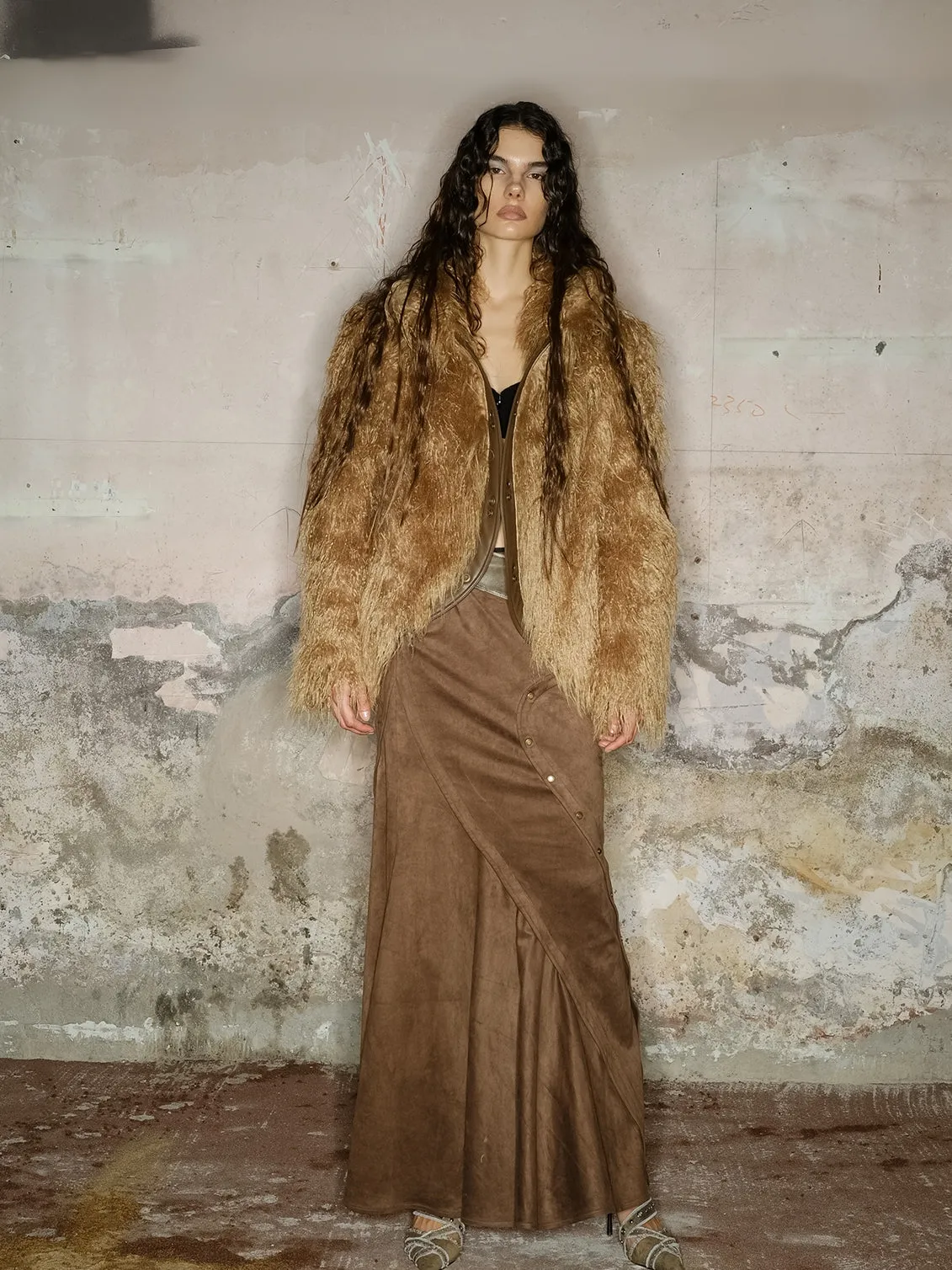 NORTH NODE Avant-Garde Shaggy Faux Fur Coat - Camel and Black