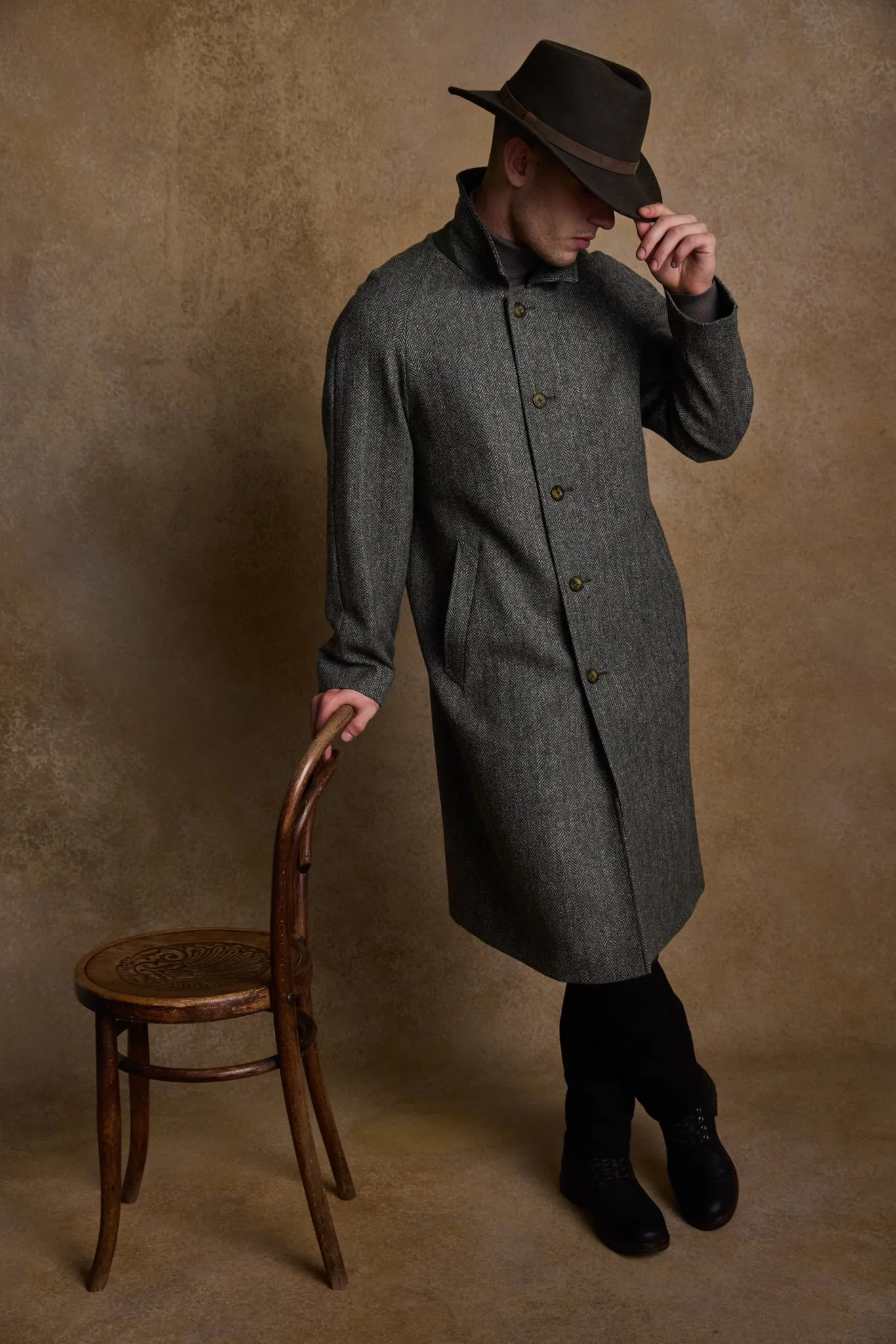 Sean Tweed Coat - Olive Wide Herringbone