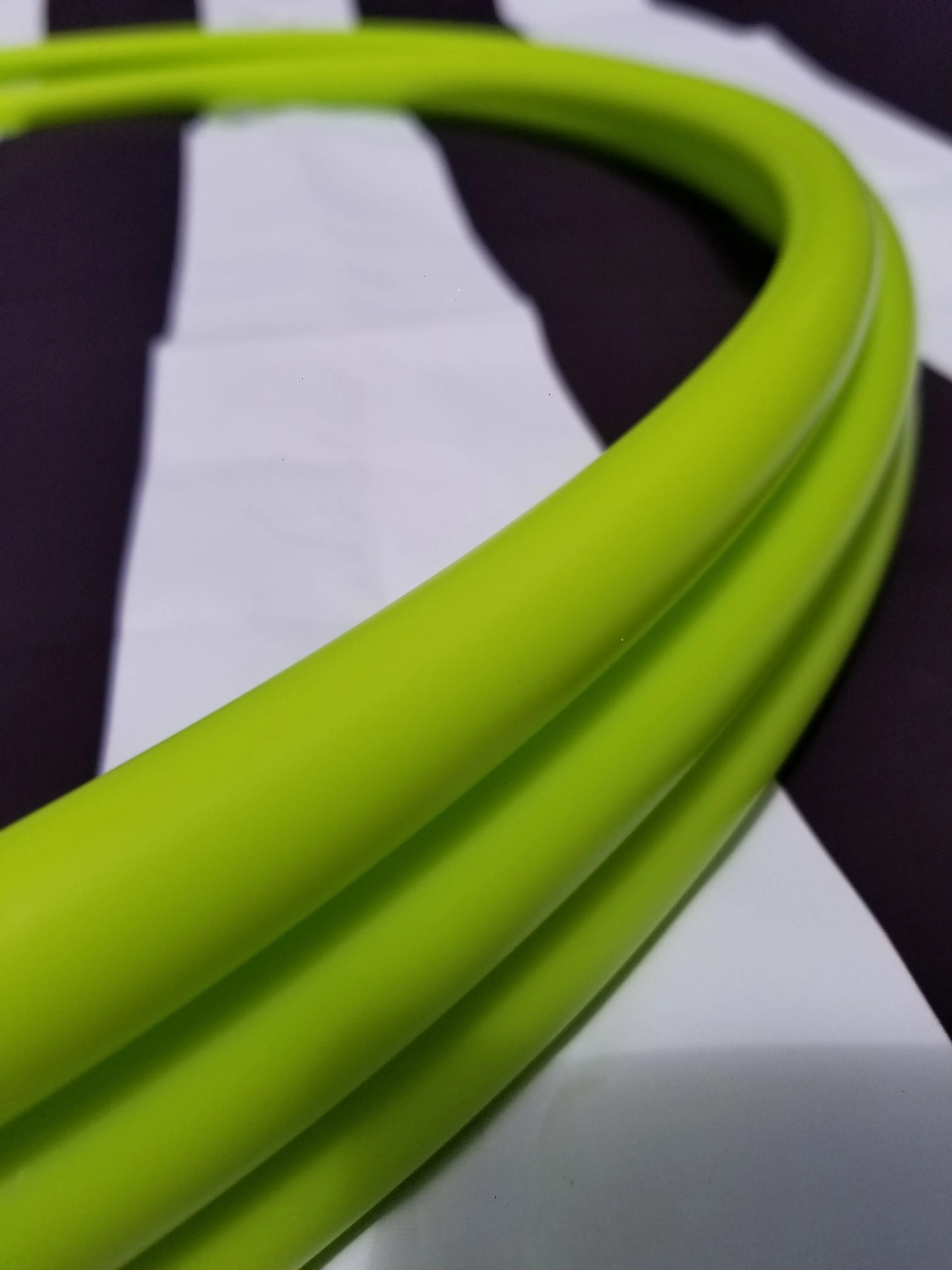 UV Coconut Lime Polypro Bare Hoop 3/4