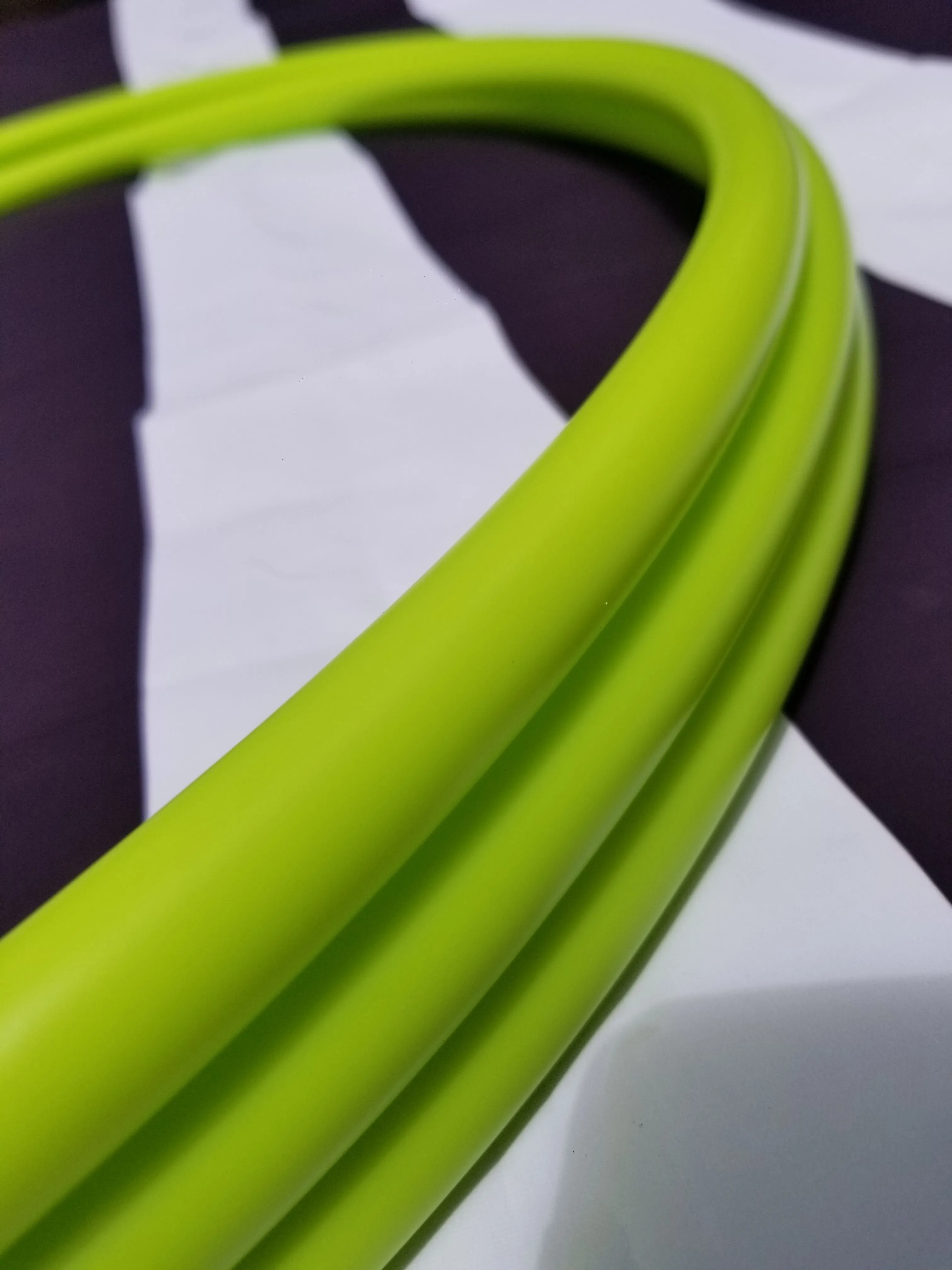 UV Coconut Lime Polypro Bare Hoop 3/4