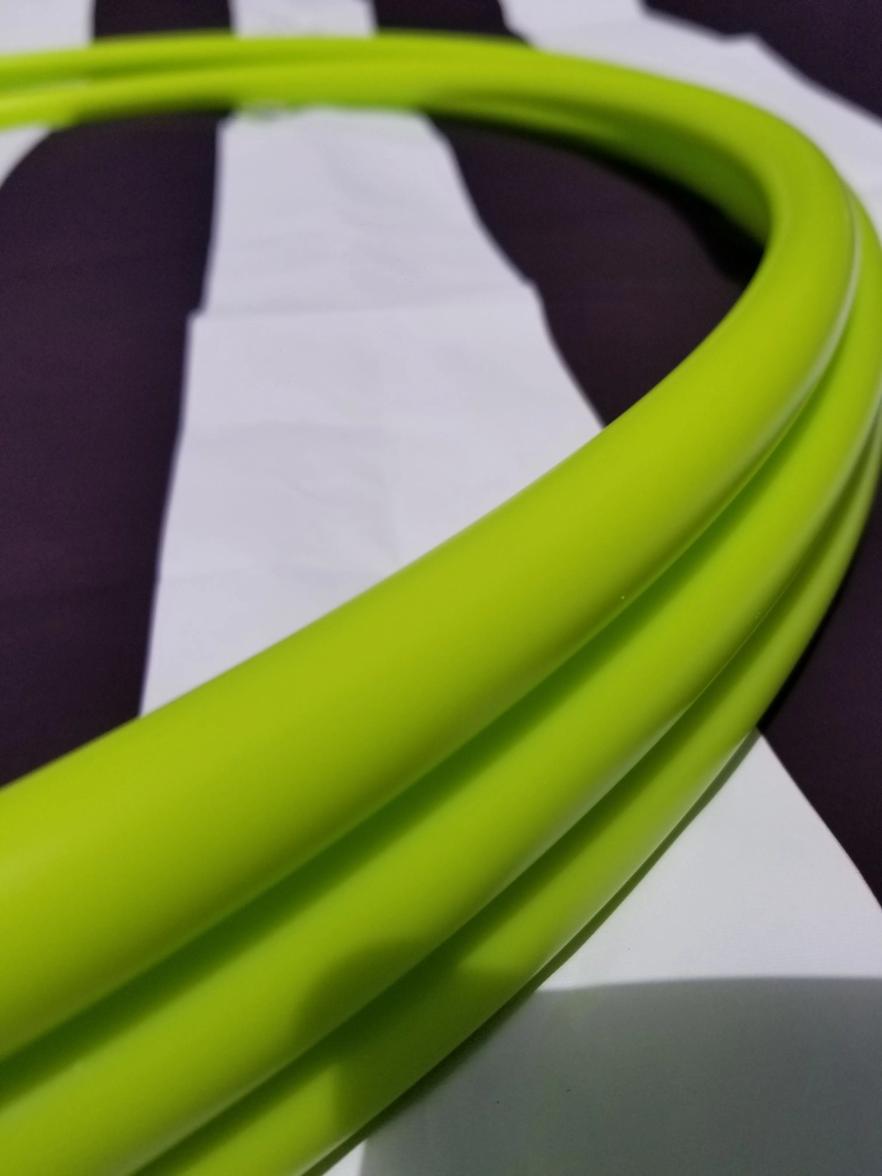 UV Coconut Lime Polypro Bare Hoop 3/4