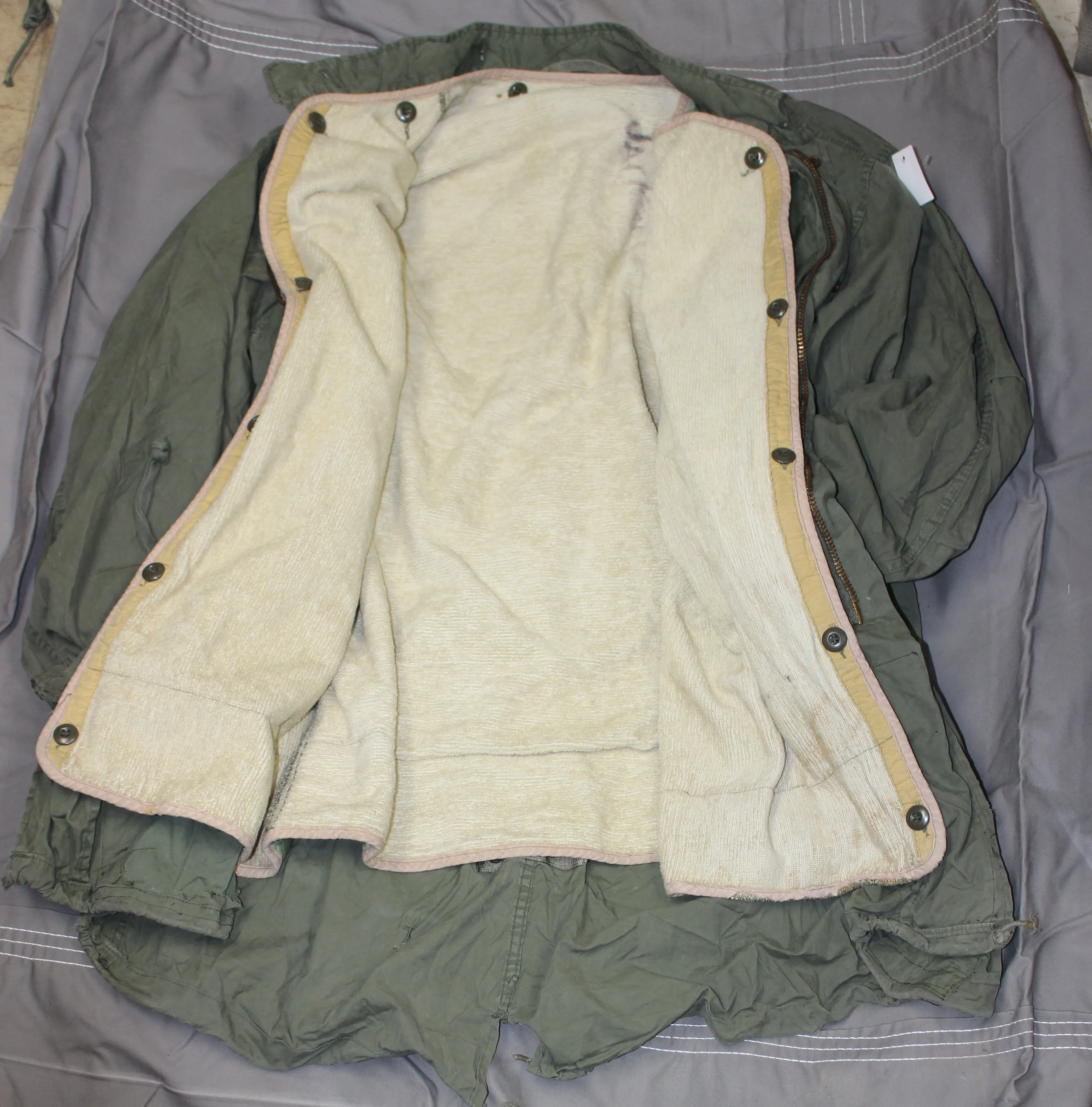 Vintage US Army M-51 Fishtail Parka *RARE*