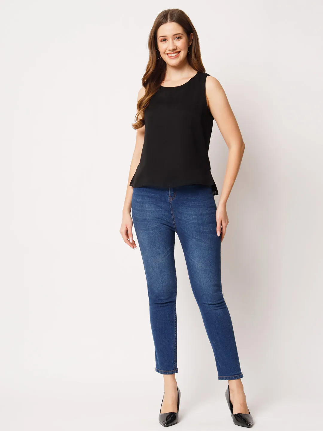 Women Round Neck Sleeveless Top