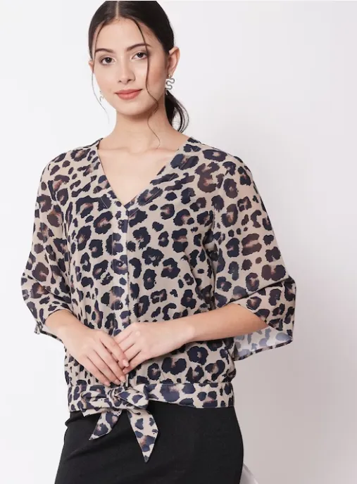 Women's Animal Print Extended Sleeves Top