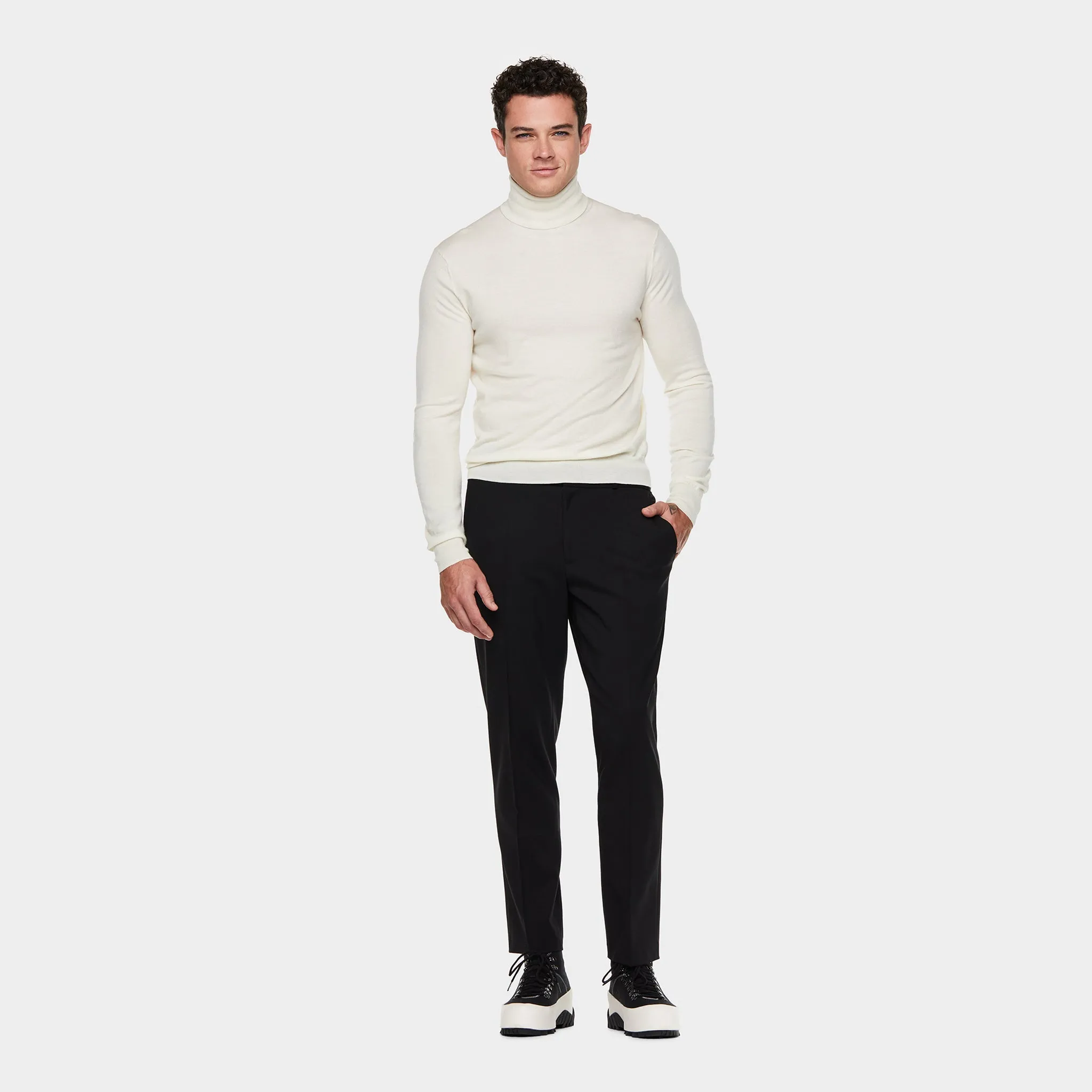 Wool Tech Trouser